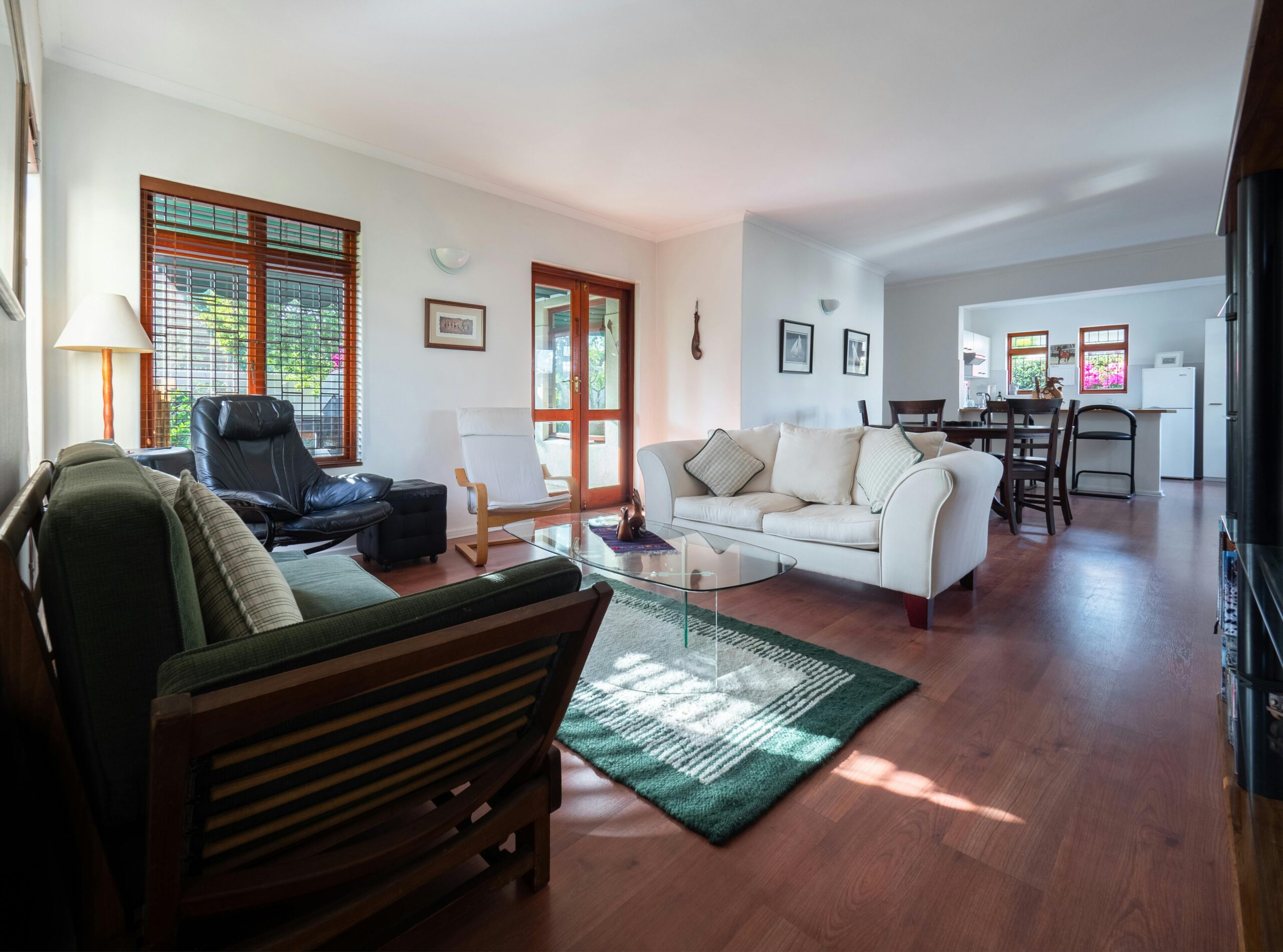 Transform Your Living Room with These 5 Essential Furniture