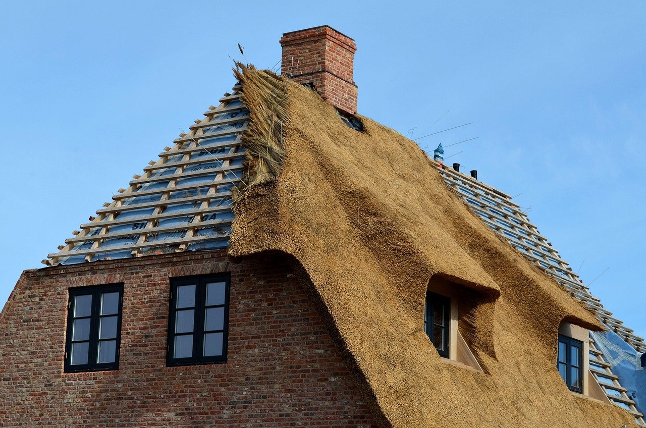 Choosing the Right Roofing Material for Your Home