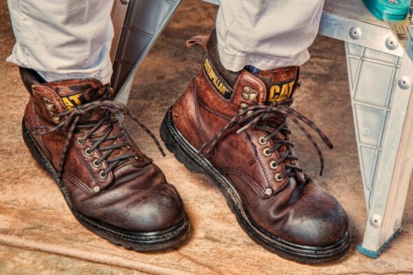 Men’s Classic Chukka Boots