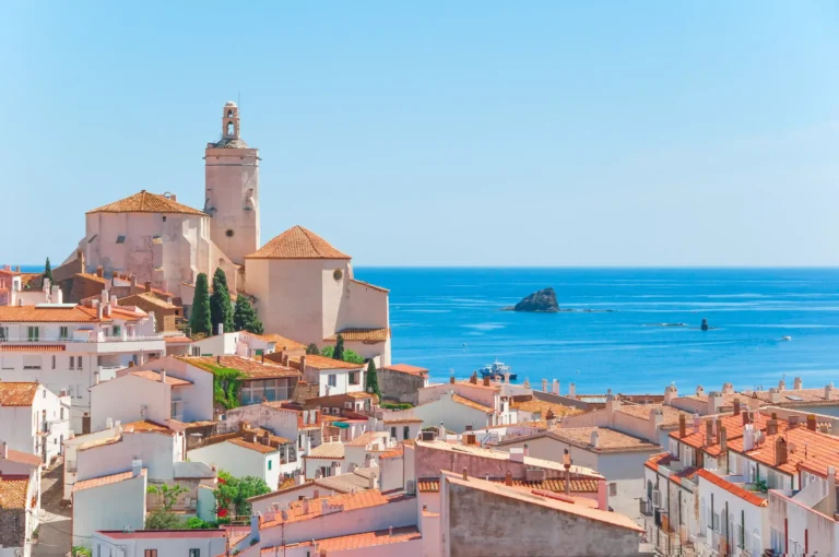 spanien-laenderinformationen-stadt-ozean-wasser-natucate_11zon-scaled-1-2