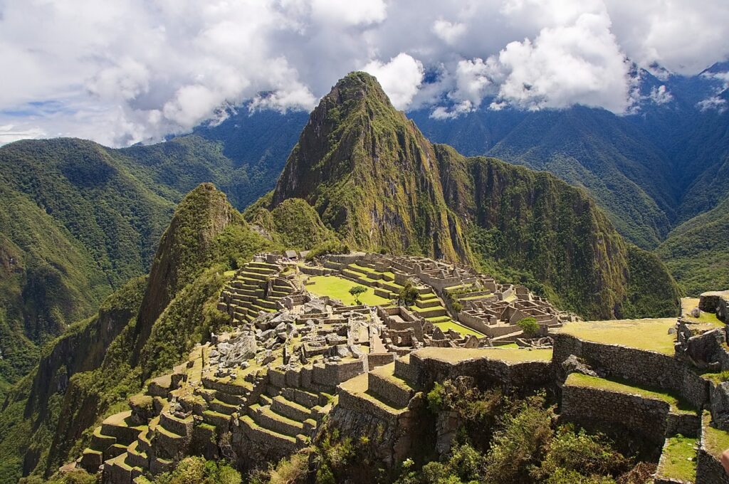 Machu Picchu: Exploring the Ancient Wonder of Peru